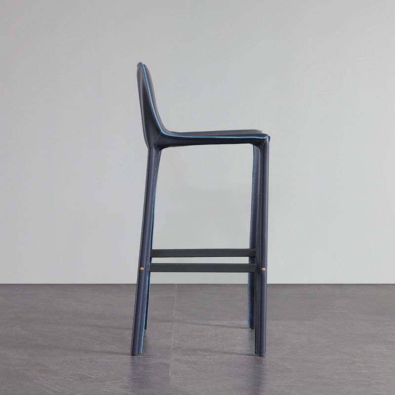 Modern Style Low Back Bar-stool Pu Leather Counter Bar Stool with Metal Legs Clearhalo 'Bar Furniture' 'Bar Stools' 'bar_stools' 'furn' 'furn_bar_stools' 'Furniture' 'Kitchen & Dining Furniture' 1200x1200_0a219625-e349-4de4-a7ba-c9a598fb5789