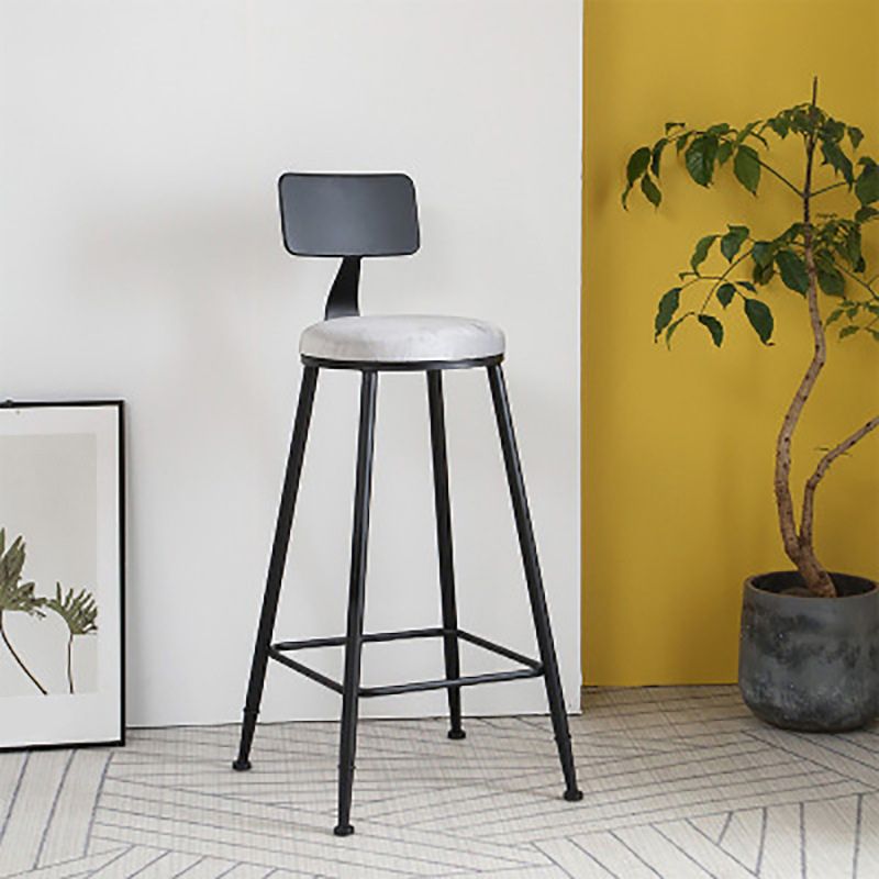 Industrial 1/2/4/7 Pieces Bar Table Set Rectangle Bar Table with High Stools Clearhalo 'Bar Furniture' 'furn' 'furn_home_bar_bar_sets' 'Furniture' 'Home Bars & Bar Sets' 'home_bar_bar_sets' 'Kitchen & Dining Furniture' 1200x1200_0a4a5569-fec4-4cd3-a2bd-5fdc6c3ebd1f