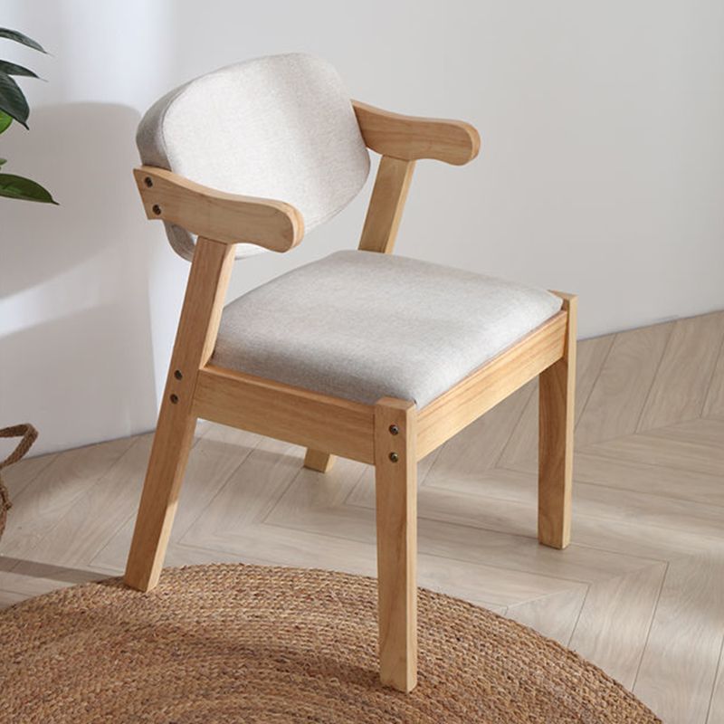 Silla de comedor de madera sólida silla de brazo trasero de estilo moderno para comedor