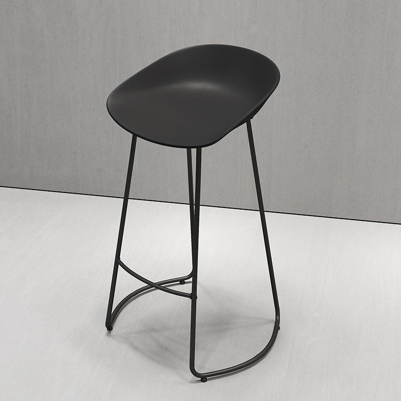 Modern Style Metal Bar Stool with Footrest and Low Back Cafe Creative Bar Stool Clearhalo 'Bar Furniture' 'Bar Stools' 'bar_stools' 'furn' 'furn_bar_stools' 'furniture_bar_stools' 'Kitchen & Dining Furniture' 'kitchen&dining_furn' 'kitchen' 'kitchen_furn' Furniture' 1200x1200_0a7ae49b-a82e-4c52-b075-6b1451010f9b