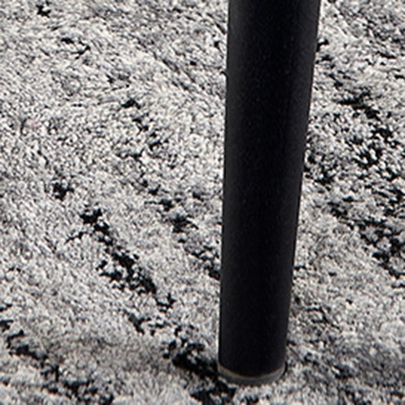 工業スタイルのフェイクレザーチェアアームサイドチェアと金属製の脚