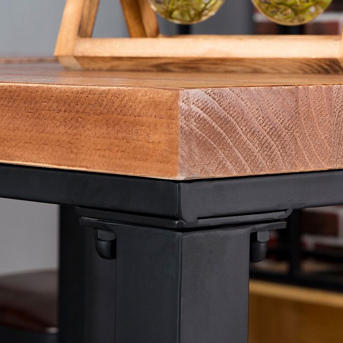 Table de bois en pin industriel pour table à manger au restaurant avec base de chevalet en métal