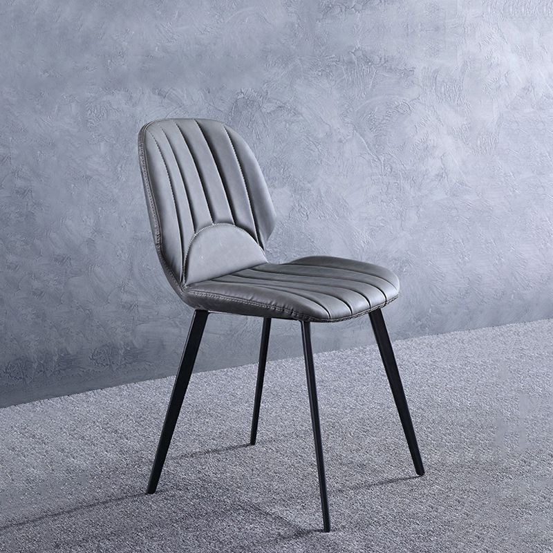 Sedia da sala da pranzo in finta cucina in pelle sedia in metallo a base di braccio in grigio