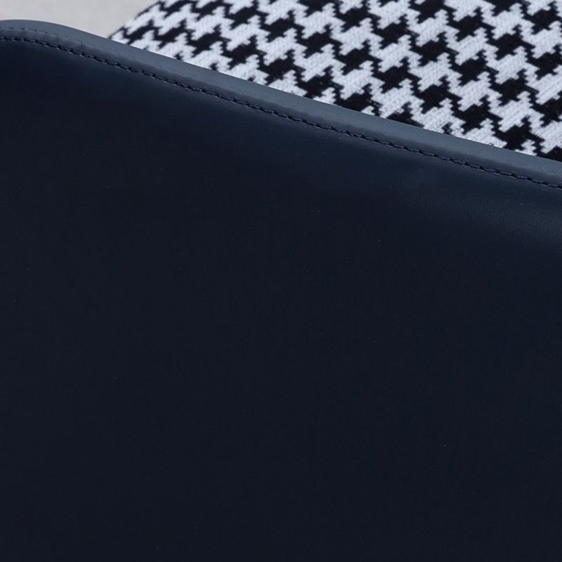 Linen Living Room Chair with Gold Basic Four Leg Accent Armchair Clearhalo 'Accent Chairs' 'accent_chairs' 'Chairs & Seating' 'furn' 'furn_accent_chairs' 'Furniture' 'Living Room Furniture' 1200x1200_0b061ea8-d9d3-4e69-8437-07bdd88c0bc3