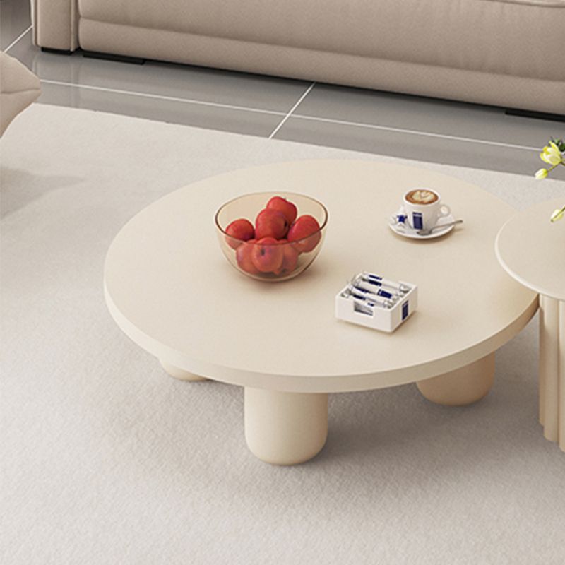Table basse ou table d'appoint moderne en bois artificiel, ronde, beige