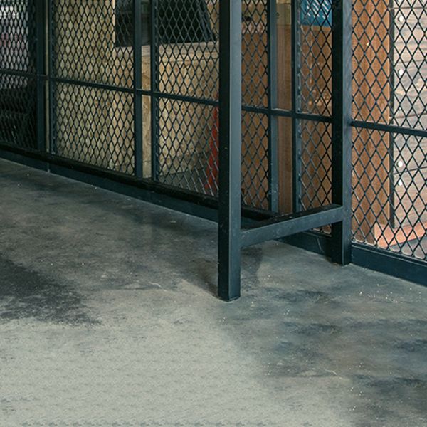 Industriële balktafel Set 1/6 stuks houten balk tafel en voetsteunbarkruk