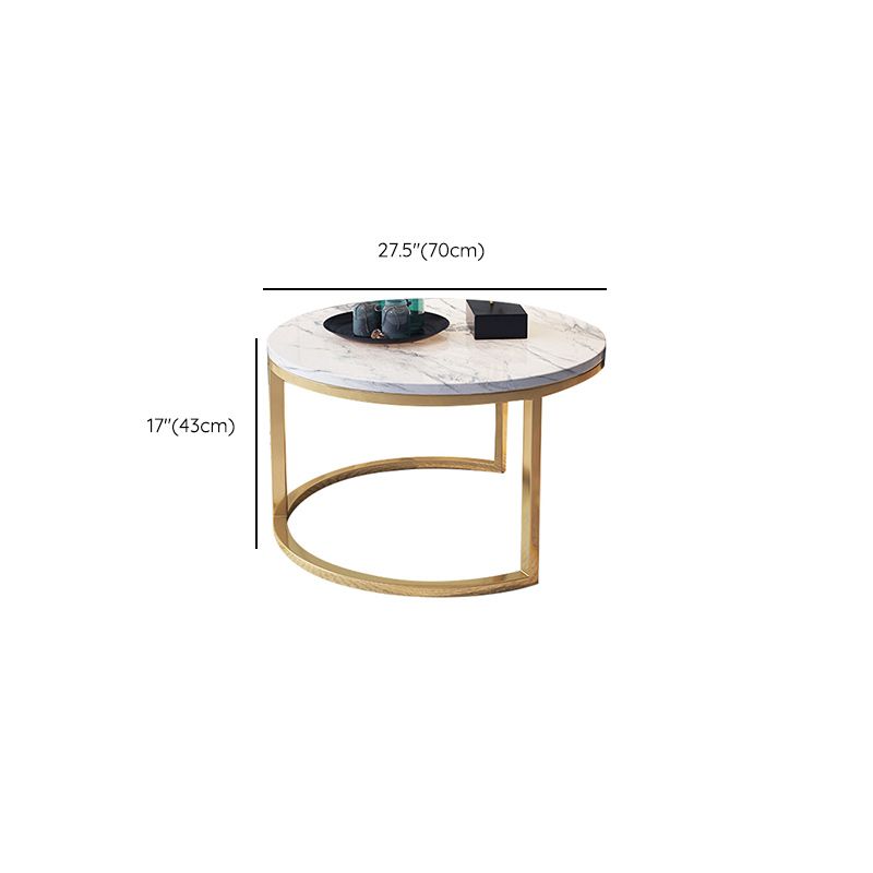 Table basse à base de piédestal Glam blanche avec plateau en pierre et base en métal