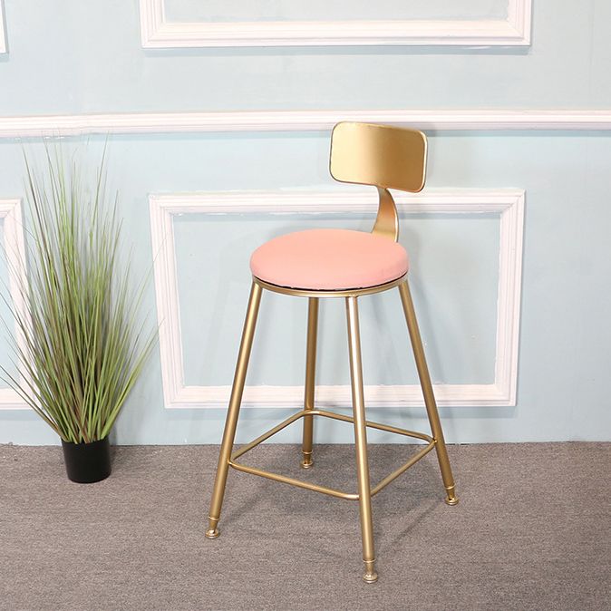 Glam Metal Bar and Counter Stool Low Back Stool with 4 Gold Legs Clearhalo 'Bar Furniture' 'Bar Stools' 'bar_stools' 'furn' 'furn_bar_stools' 'Furniture' 'furniture_bar_stools' 'Kitchen & Dining Furniture' 1200x1200_0b846d7d-aed8-4665-b3c9-1d41d5a45dca