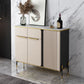 Sideboard a buffet di pietra di credenza glam con cassetti e armadi