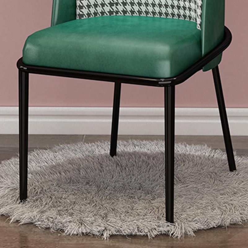 Sillas de comedor de cuero de PU modernas silla parsons en acabado mate para casa