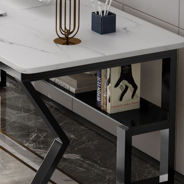 Scrivania per ufficio contemporanea banda computer curva di finitura antica con scaffale