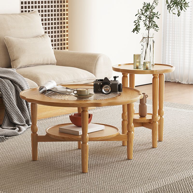 Table basse à 4 pieds sans ensemble de table basse en bois massif pénible avec étagère