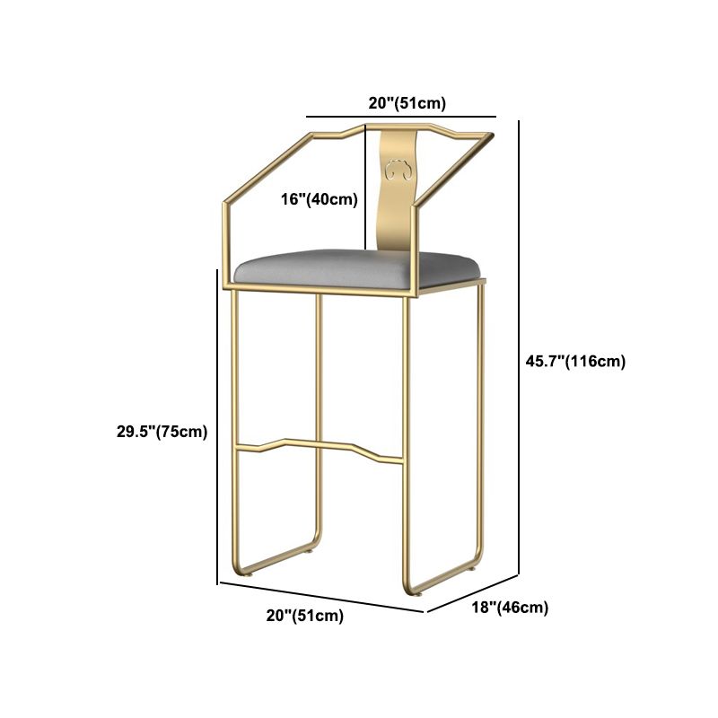 Set di tavoli da bar di lusso tradizionale 1/3/5 pezzi con una base d'oro