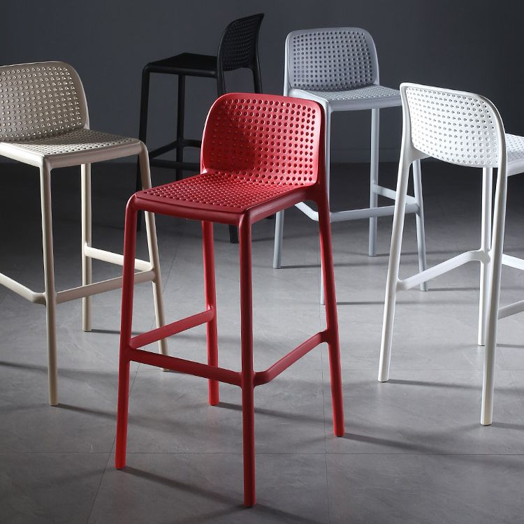 Contemporary Metal Plastic Barstools Bristol Bar Stool with Low Back and Footrest Clearhalo 'Bar Furniture' 'Bar Stools' 'bar_stools' 'furn' 'furn_bar_stools' 'furniture_bar_stools' 'Kitchen & Dining Furniture' 'kitchen&dining_furn' 'kitchen' 'kitchen_furn' Furniture' 1200x1200_0cc16e8c-3ec1-47ab-9a6f-630883a5bcf9