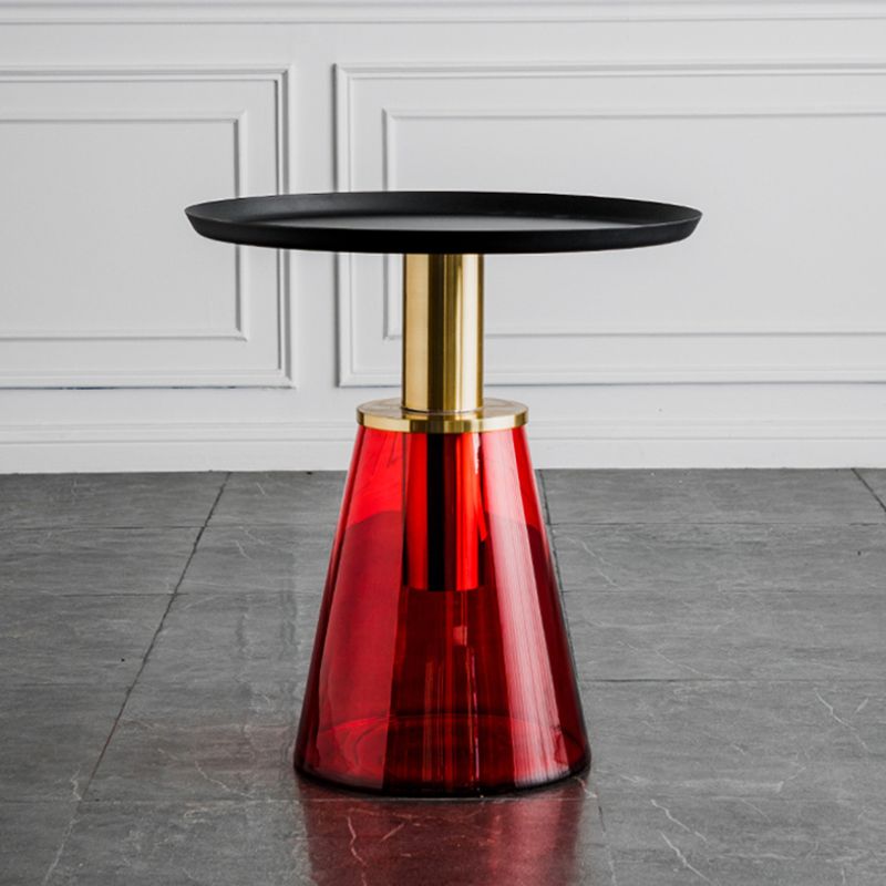 Tavolino in metallo/vetro rotondo con base laterale moderna di base a base di piedistallo