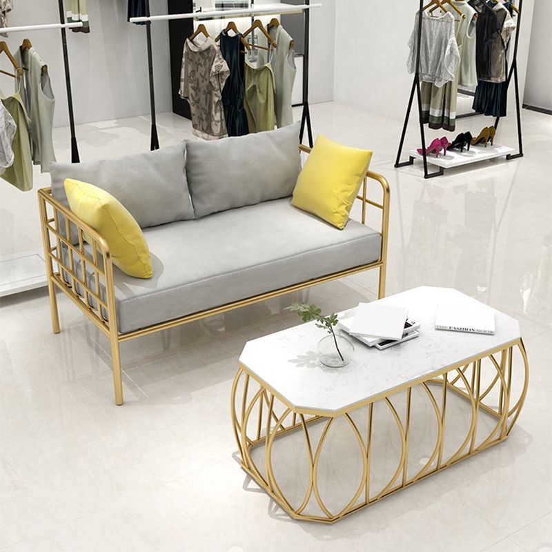 Zeitgenössischer Metallrahmen Samt quadratische Armsofa für Wohnzimmer