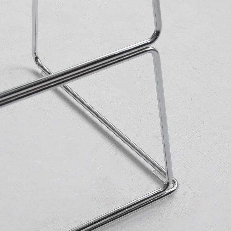 Tabouret de bar de style contemporain tabouret de comptoir en plastique avec des jambes en métal pour la maison