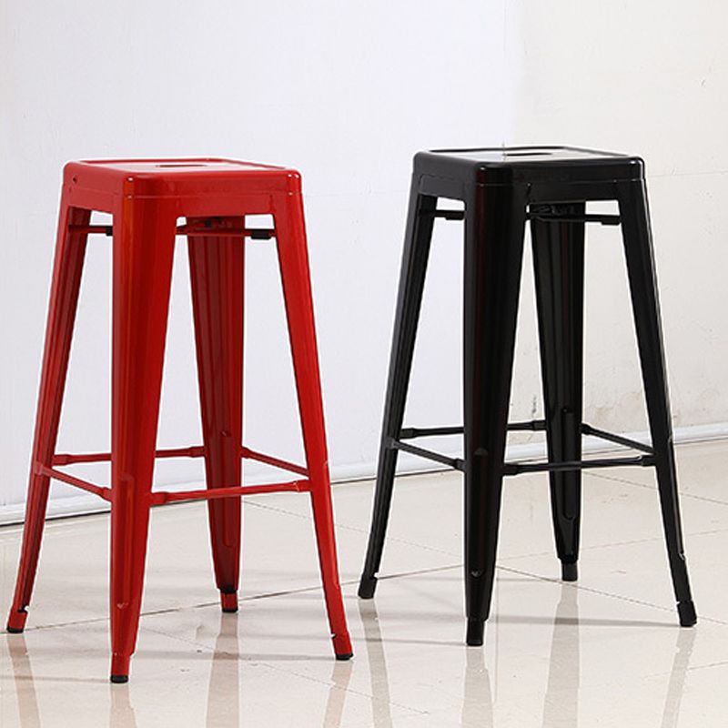 Taburete de mostrador sin respaldo industrial Taburetes de altura de mostrador de metal para cocina