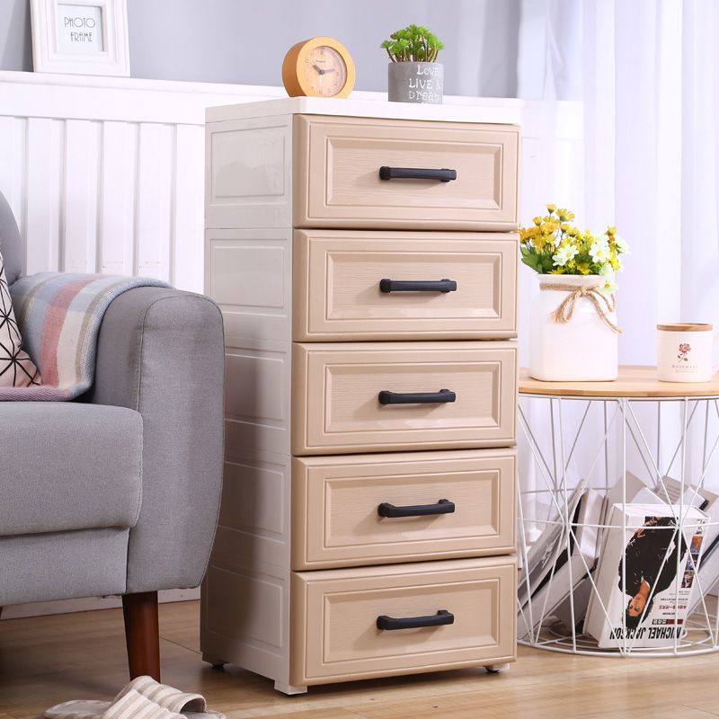 Armadio contemporaneo di armadio a 5 cassetti.