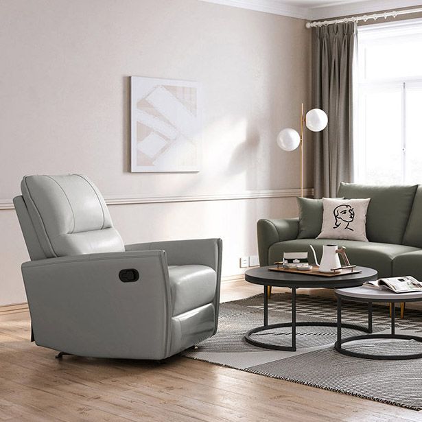 Maderna poltrona poltrona in fux in leatine di colore standard a colori solidi