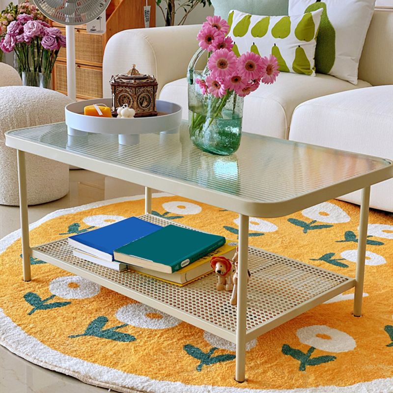 Table basse rectangulaire en verre de 15,75 po, table de cocktail à 4 pieds en fer avec étagère