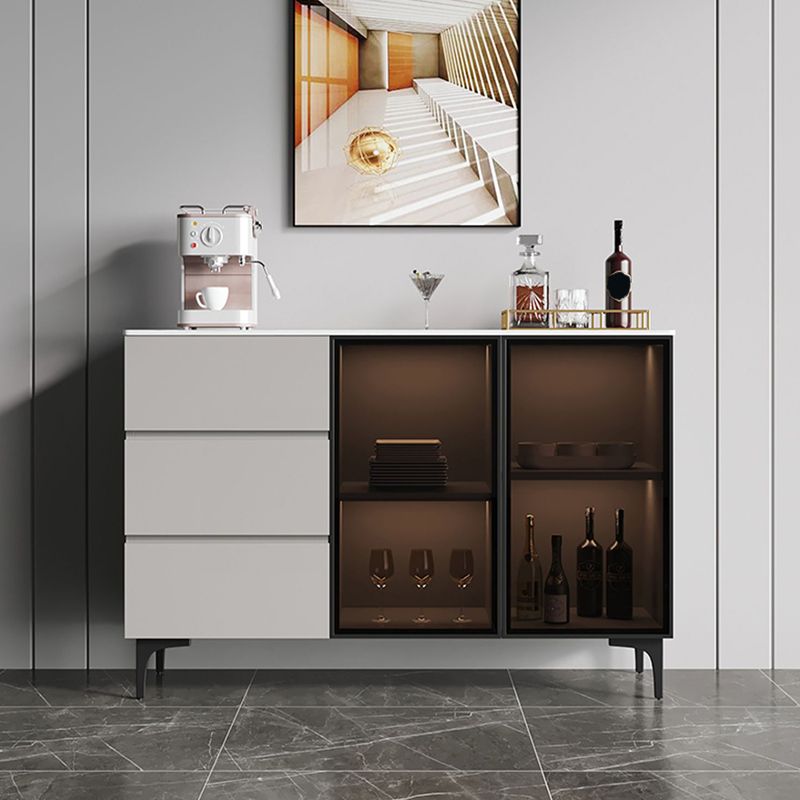 Gabinete moderno de madera de madera de ingeniería 35.4 "H Credenza con luces LED