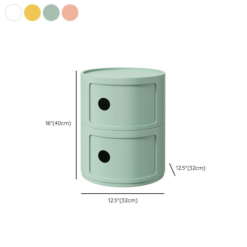 Los gabinetes incluyen la mesa de metal de la cabaña de la noche para el dormitorio