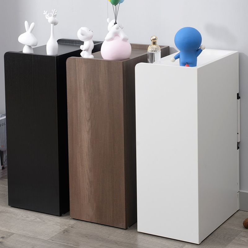 スカンジナビアのアクセントテーブルナイトスタンド25.5 "2つの引き出しがあります