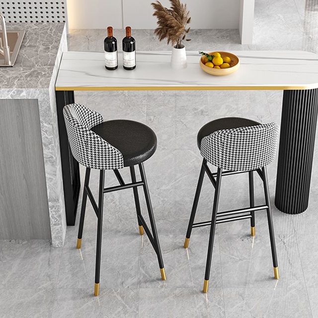 Sgabelli da bar imbottiti da bar in metallo industriale con gambe nere