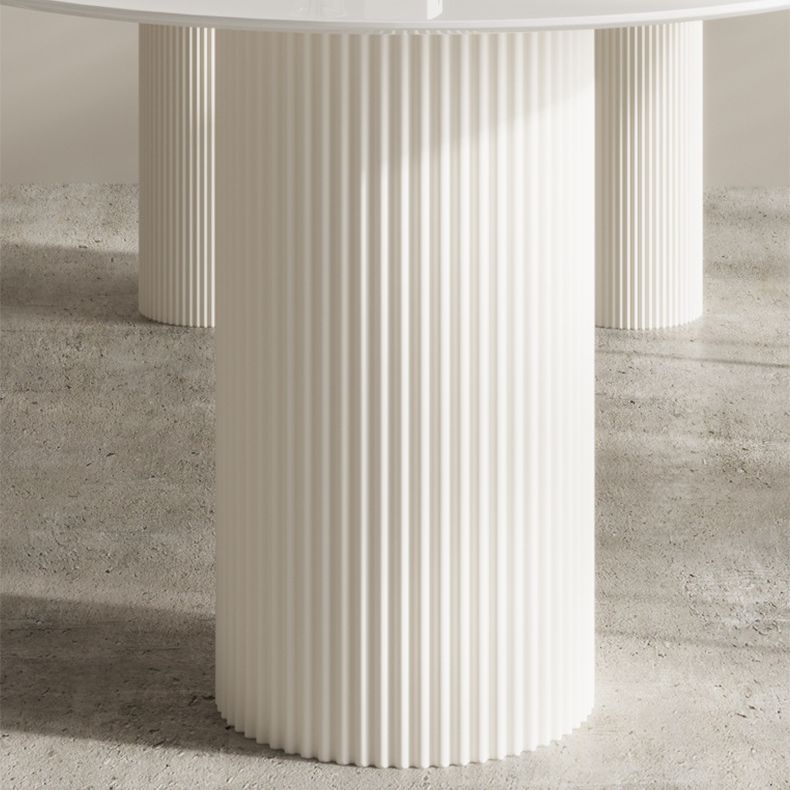 家のためのモダンなスタイルの白いダイニングテーブル焼結石のテーブル