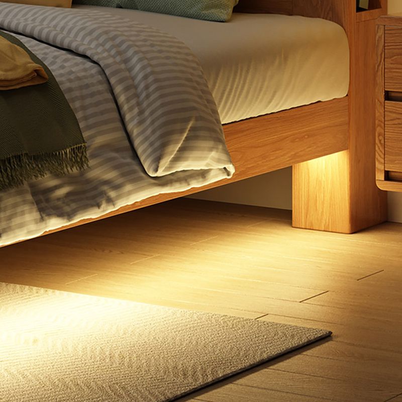 Letto standard a basso profilo standard scandinavo in legno massiccio