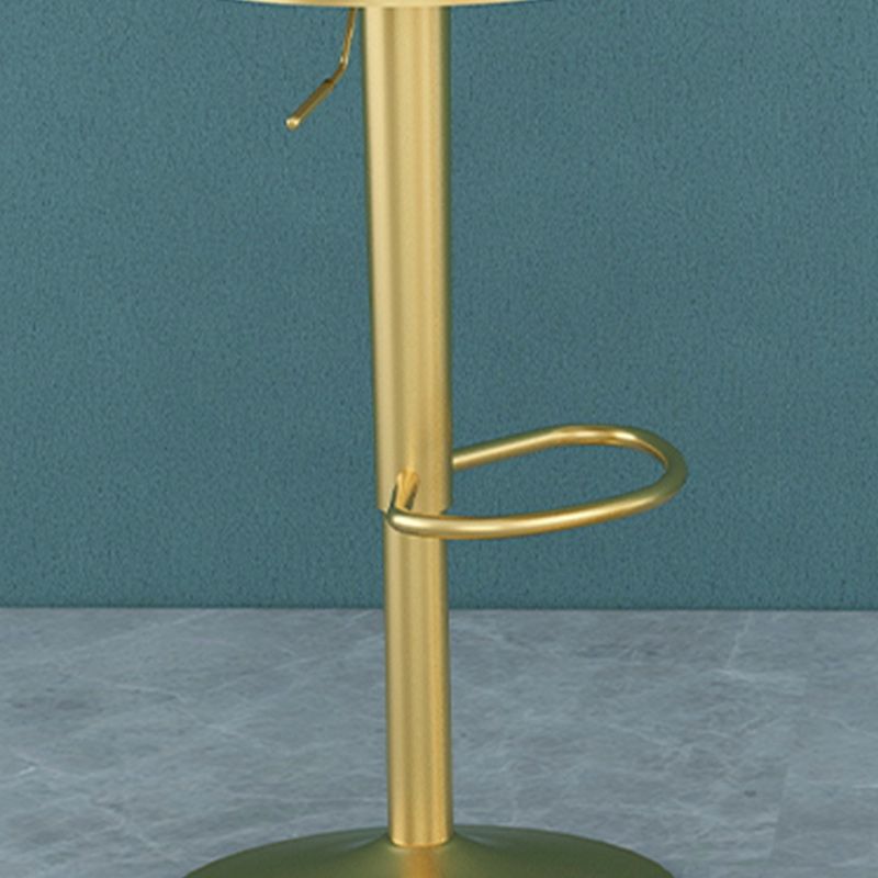 Sgabello da bar per bar con bancono di sgabelli rotanti glam con cuscino e pedale