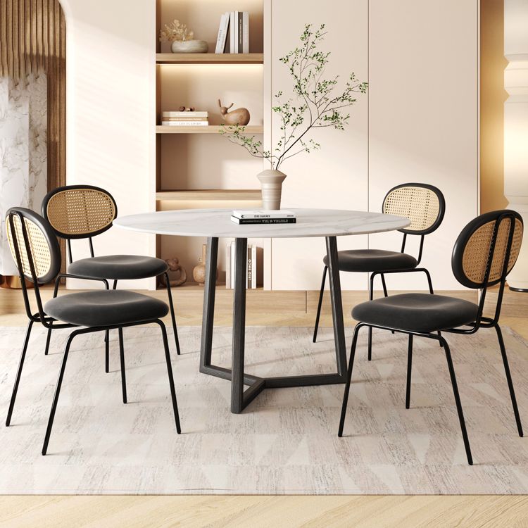 Moderne eenvoudige zijstoel gestoffeerde eetkamerstoel met metalen basis voor keuken