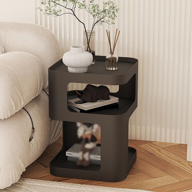 Tavolo da spuntino all'estremità laterale contemporanea con ripiani in metallo tavolo da camera da letto