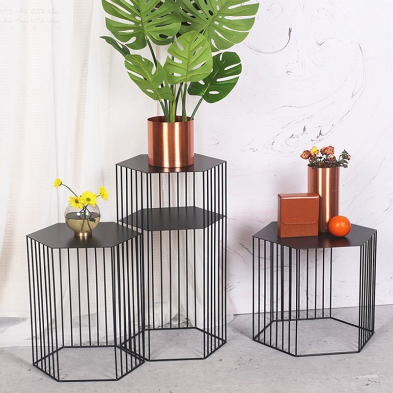 Black/white/gold Geometric Top Side Table Ironcraft Frame End Table Clearhalo 'Coffee & Accent Tables' 'End & Side Tables' 'end_side_tables' 'furn' 'furn_end_side_tables' 'Furniture' 'Living Room Furniture' 1200x1200_0ed106e7-cf25-452f-af7a-417f6c0899db