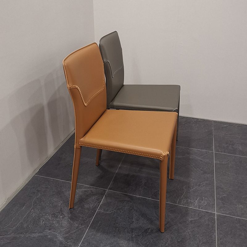 Sedia da pranzo imbottita contemporanea cucina in finta cucina a braccio