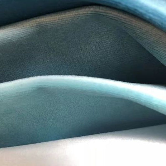 Gepolsterter Essstuhlstuhl Hochrücken -Essstuhl mit goldenen Beinen