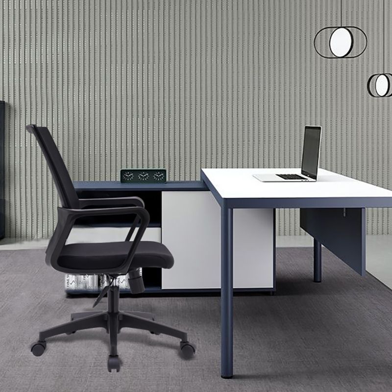 Schwarzer Fixed Arms Office Stuhl für zeitgenössische Nylonrahmennetzstuhl Stuhl