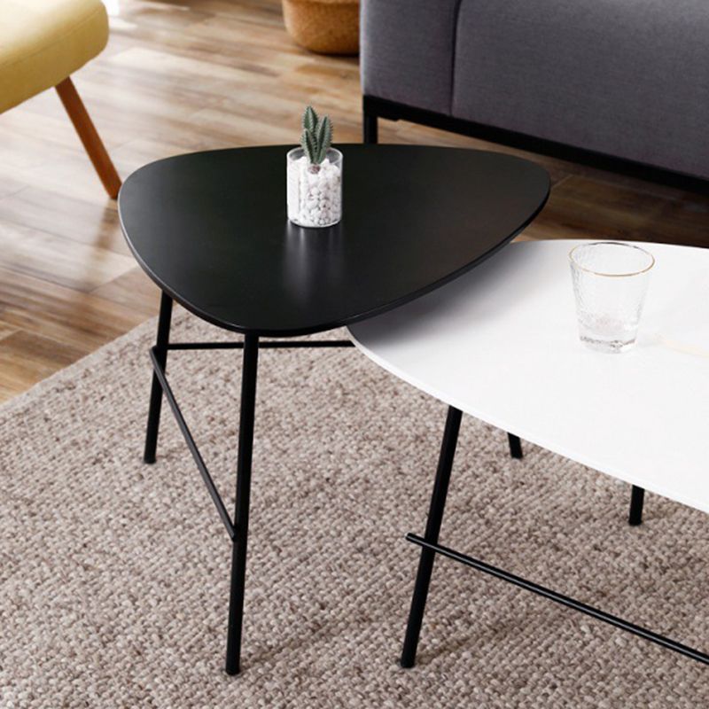 Modern Metal 3 Legs / Trestle Base Triangle / Oval Wood Top Coffee Table Clearhalo 'Coffee & Accent Tables' 'Coffee Tables' 'coffee_tables' 'furn' 'furn_coffee_tables' 'Furniture' 'furniture_coffee_tables' 'Living Room Furniture' 1200x1200_0f1e8736-29b2-4313-84b8-7b39ec47147f