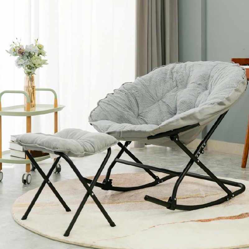 Chaise à bascule intérieure contemporaine chaise à bascule de pépinière pour salon avec ottoman