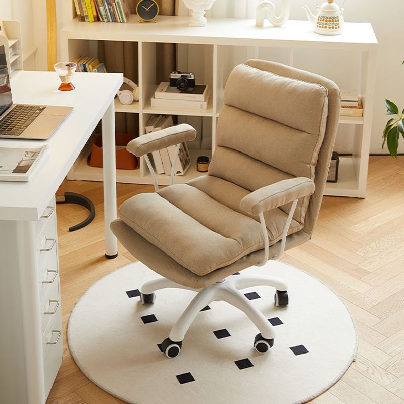 Silla de escritorio de brazos fijos modernos sin angustia silla de oficina ergonómica con ruedas