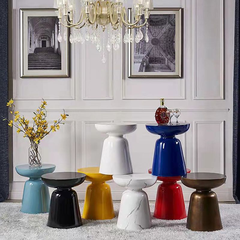 15.75" W x 15.75"D  x 17.72" H Side End Table Round Pedestal Side Table