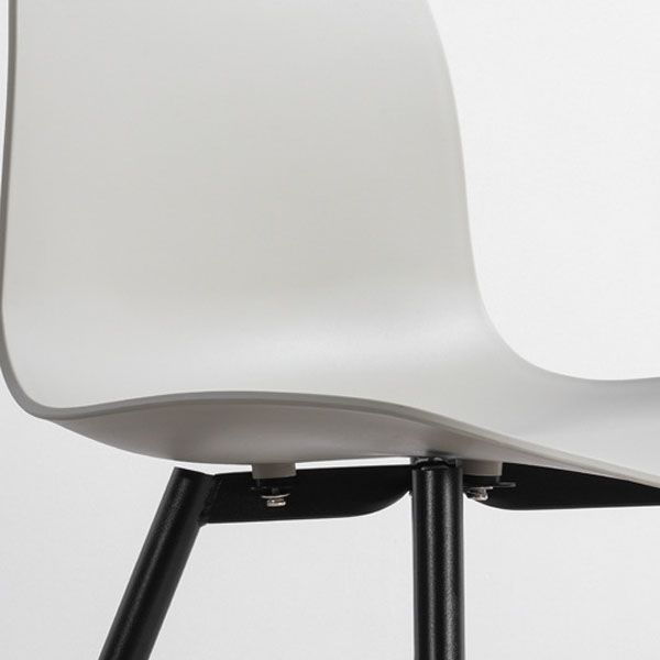 Contemporary Home Side Chair Solid Back Metal Legs Plastic Dining Room Chair (Set of 4) Clearhalo ' kitchen&dining_furn' 'Dining Chairs' 'Dining Tables & Seating' 'dining_chair' 'Furniture' 'furniture_dining_chair' 'Kitchen & Dining Furniture' 'kitchen' 1200x1200_10301815-d3e4-4e1b-b811-5751a5f72916