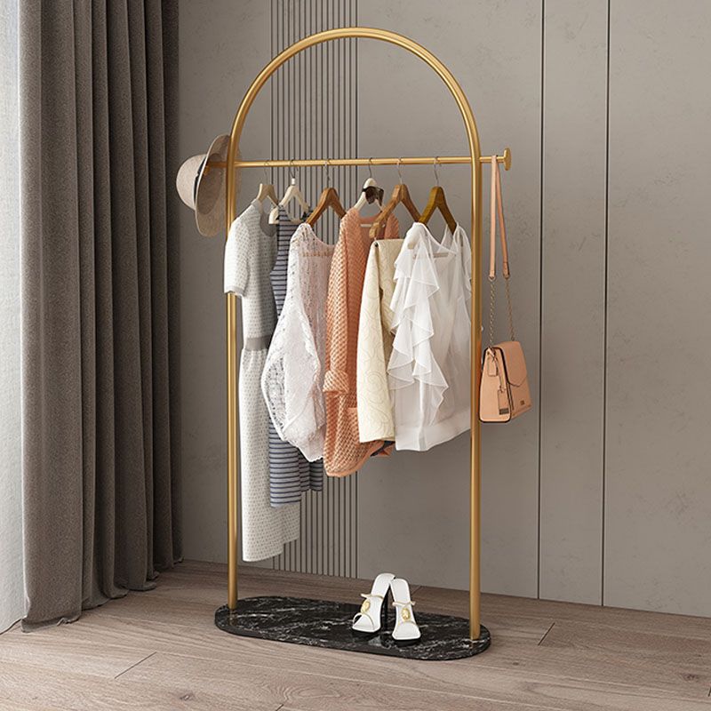 Moderne Style Coat Rack Metallic Free Standing Hooks Design Deck Rack mit Regalen
