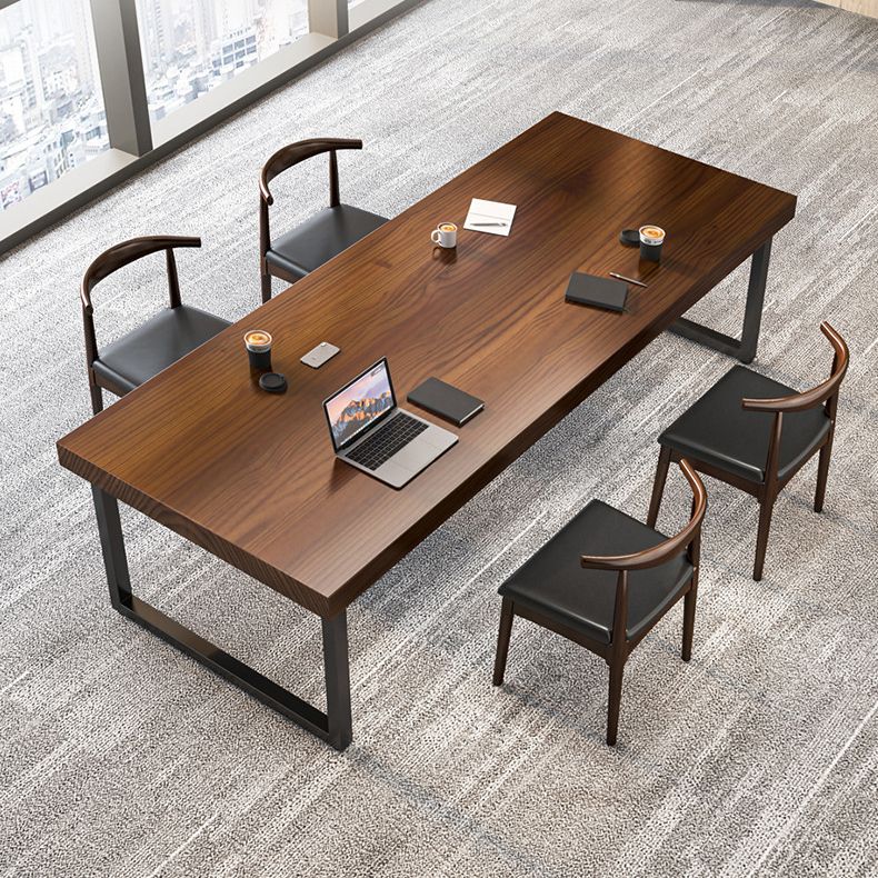 Pine Solid Wood Dining Table Rectangle Dining Table for Kitchen Clearhalo 'Dining Tables & Seating' 'Dining Tables' 'dining_table' 'furn' 'furn_dining_table' 'Furniture' 'Kitchen & Dining Furniture' 1200x1200_10970650-48a5-403b-b341-54f871728c98