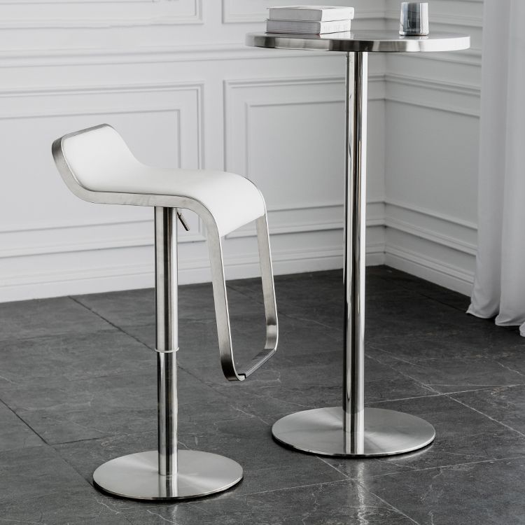 Industrial Round Bar Counter Table Metal Dining Table for Kitchen Clearhalo 'Bar Furniture' 'Bar Tables' 'bar_tables' 'furn' 'furn_bar_tables' 'Furniture' 'furniture_bar_tables' 'Kitchen & Dining Furniture' 1200x1200_10c56488-c012-4d47-8c98-8dfcee23c3de