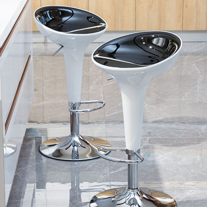 Industrial Style Bar Stool with Adjustable Height PP Seat Barstool for Kitchen Clearhalo 'Bar Furniture' 'Bar Stools' 'bar_stools' 'furn' 'furn_bar_stools' 'furniture_bar_stools' 'Kitchen & Dining Furniture' 'kitchen&dining_furn' 'kitchen' 'kitchen_furn' Furniture' 1200x1200_10e3d74d-38e7-4d69-9fe8-c16394541402