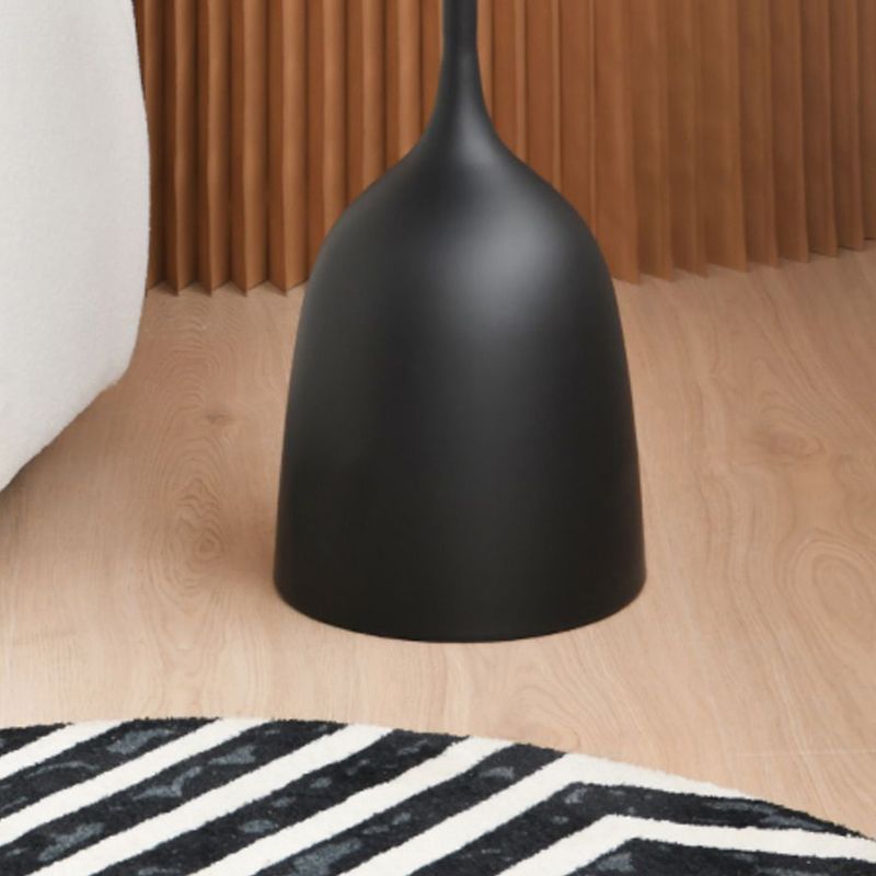 Round Top Side Table Metal 1 Leg Base Living Room End Side Table Clearhalo 'Coffee & Accent Tables' 'End & Side Tables' 'end_side_tables' 'furn' 'furn_end_side_tables' 'Furniture' 'Living Room Furniture' 1200x1200_110f7b34-c05d-4fe3-acf2-03f3f7f7a64d