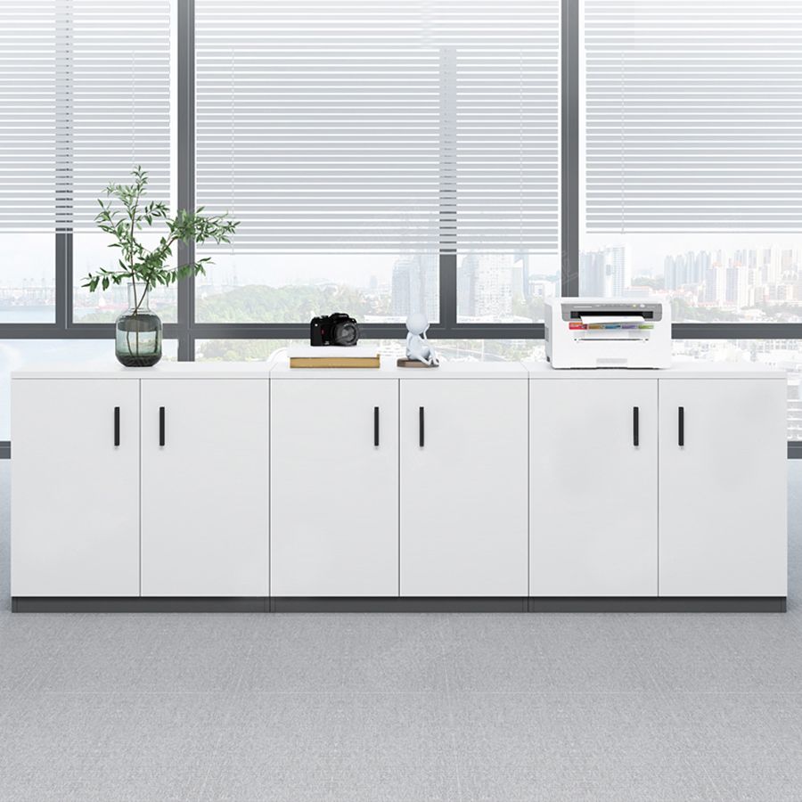 Archivo de madera de archivo de oficinas de estilo moderno con puertas