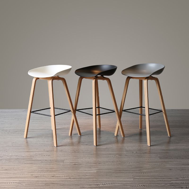 Scandinavia Style Bar Stool Wooden Legs PP Bucket Seat for Counter Bar Clearhalo 'Bar Furniture' 'Bar Stools' 'bar_stools' 'furn' 'furn_bar_stools' 'furniture_bar_stools' 'Kitchen & Dining Furniture' 'kitchen&dining_furn' 'kitchen' 'kitchen_furn' Furniture' 1200x1200_114ef588-53d7-4beb-9ab9-1ecfd3b737f4